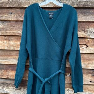 Nicole Miller New York knit belted sweater dress